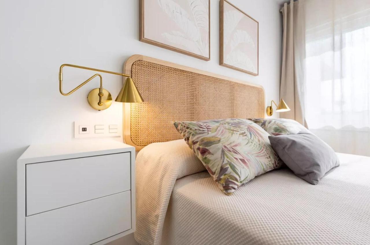 Апартаменты El Bajondillo Premium Loft Торремолинос Экстерьер фото